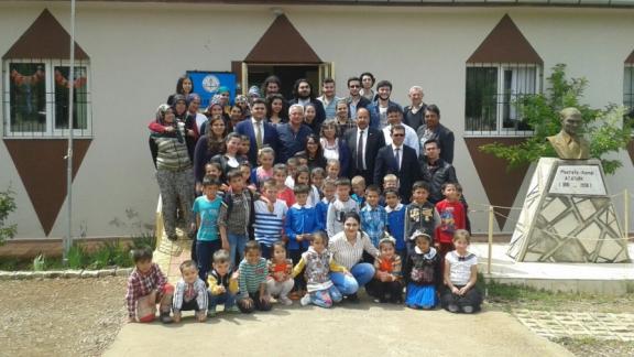 İstanbul Üniversitesi Orman Fakültesi Yard.Doç.Dr. Öznur ÖZDEN ve öğrencileri ilçemiz 23 Nisan ve Eşenler İlkokullarımızı ziyaret ettiler